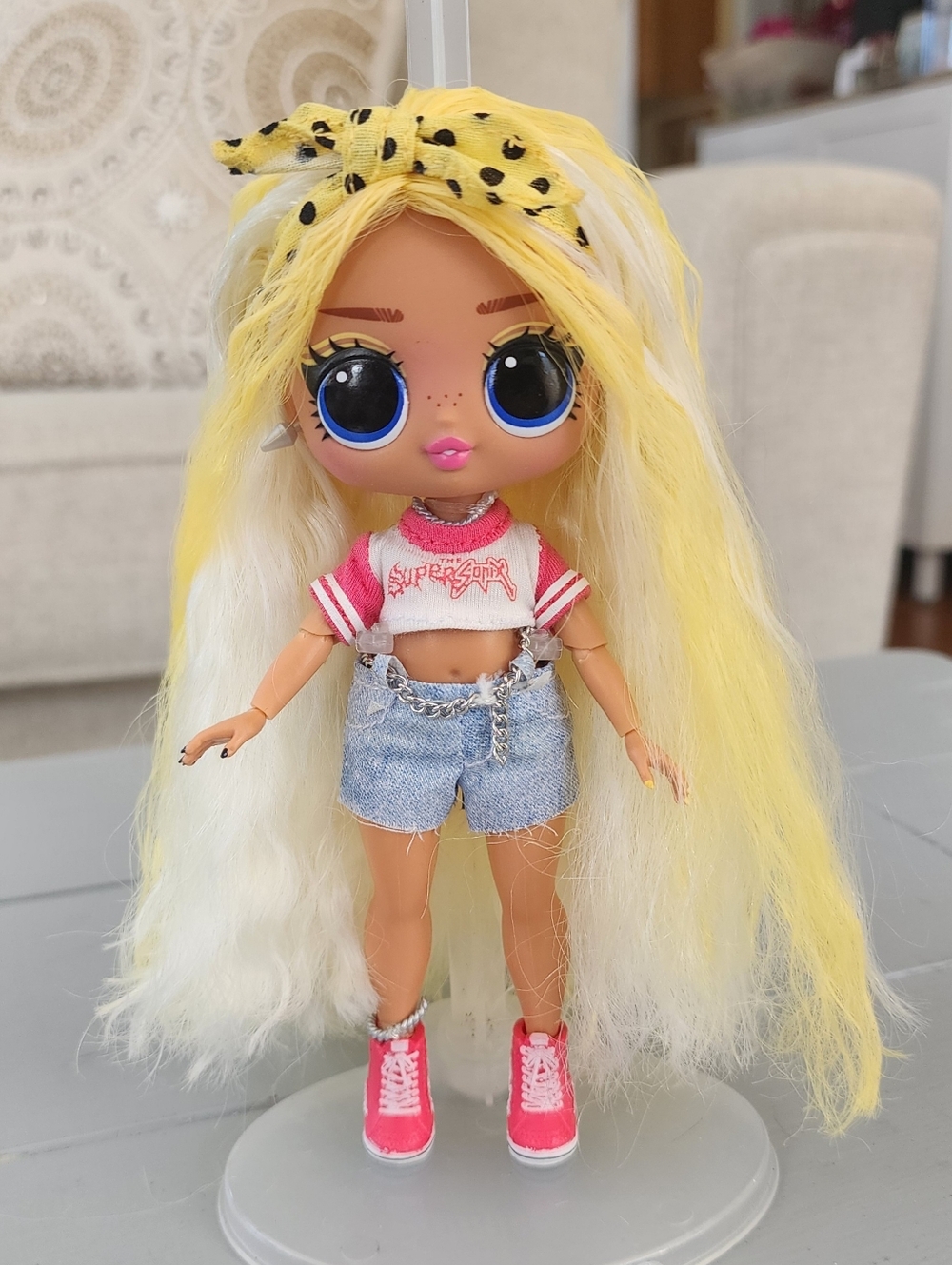 MGA LOL Surprise Tweens Rae Sands Beach Picnic Fashion Doll